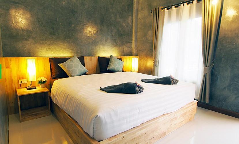 Paradise Land Resort Pattaya Bagian luar foto