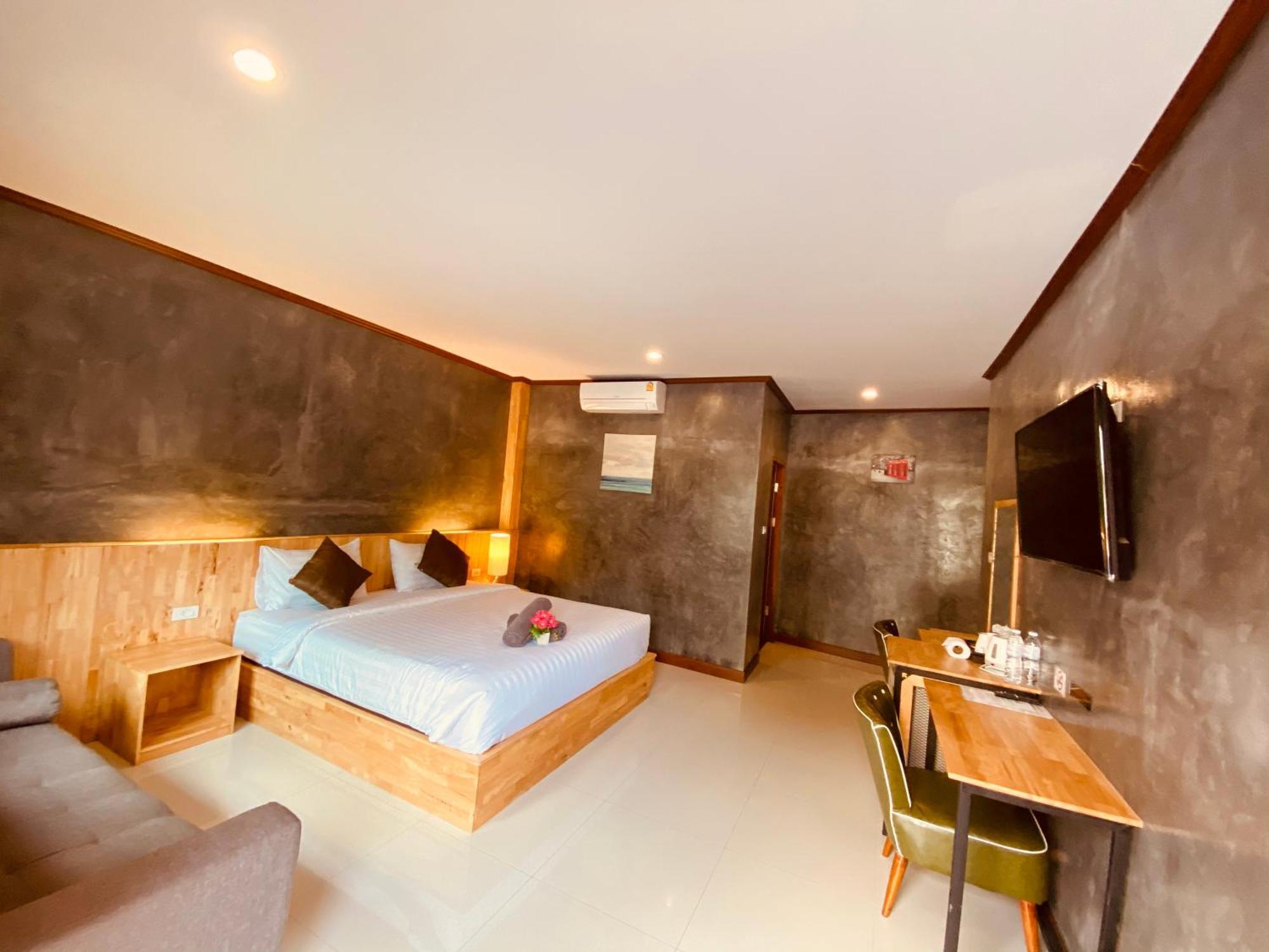 Paradise Land Resort Pattaya Bagian luar foto