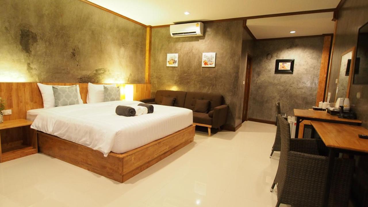 Paradise Land Resort Pattaya Bagian luar foto